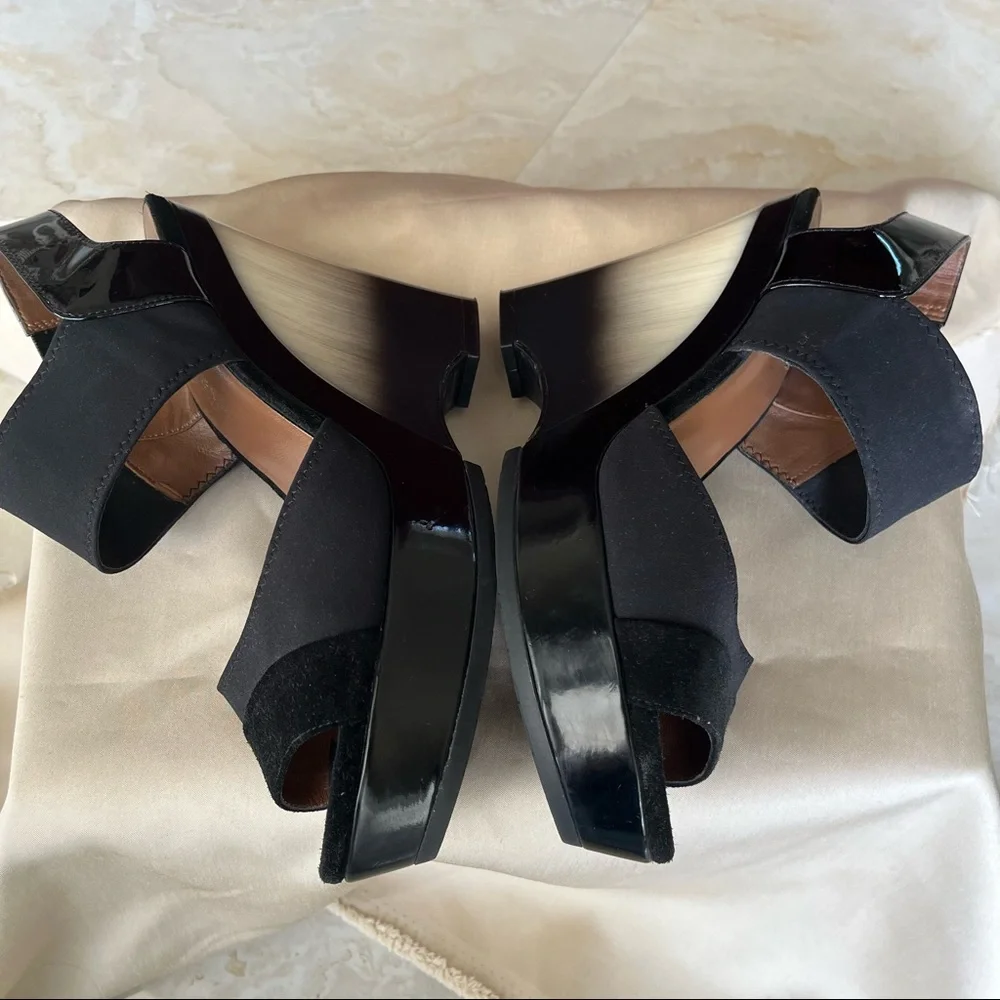 Donald J. Pliner Dino Wedge Sandals